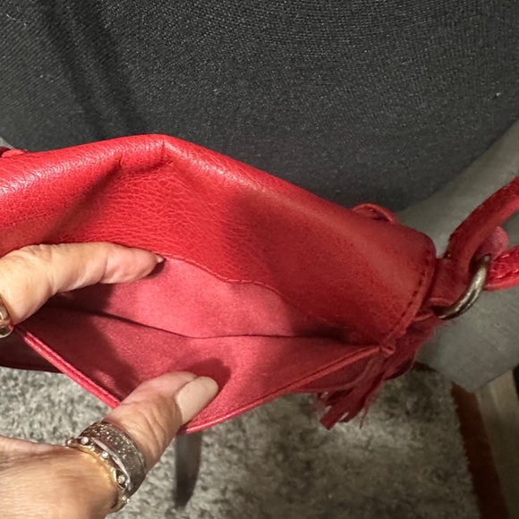 Lucky Brand Red small Shoulder/Crossbody Bag. - Picture 8 of 15